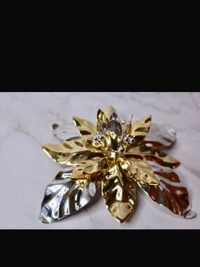 Department 56 Silver and Gold Toned Metal Poinsettia Candlestick Holder